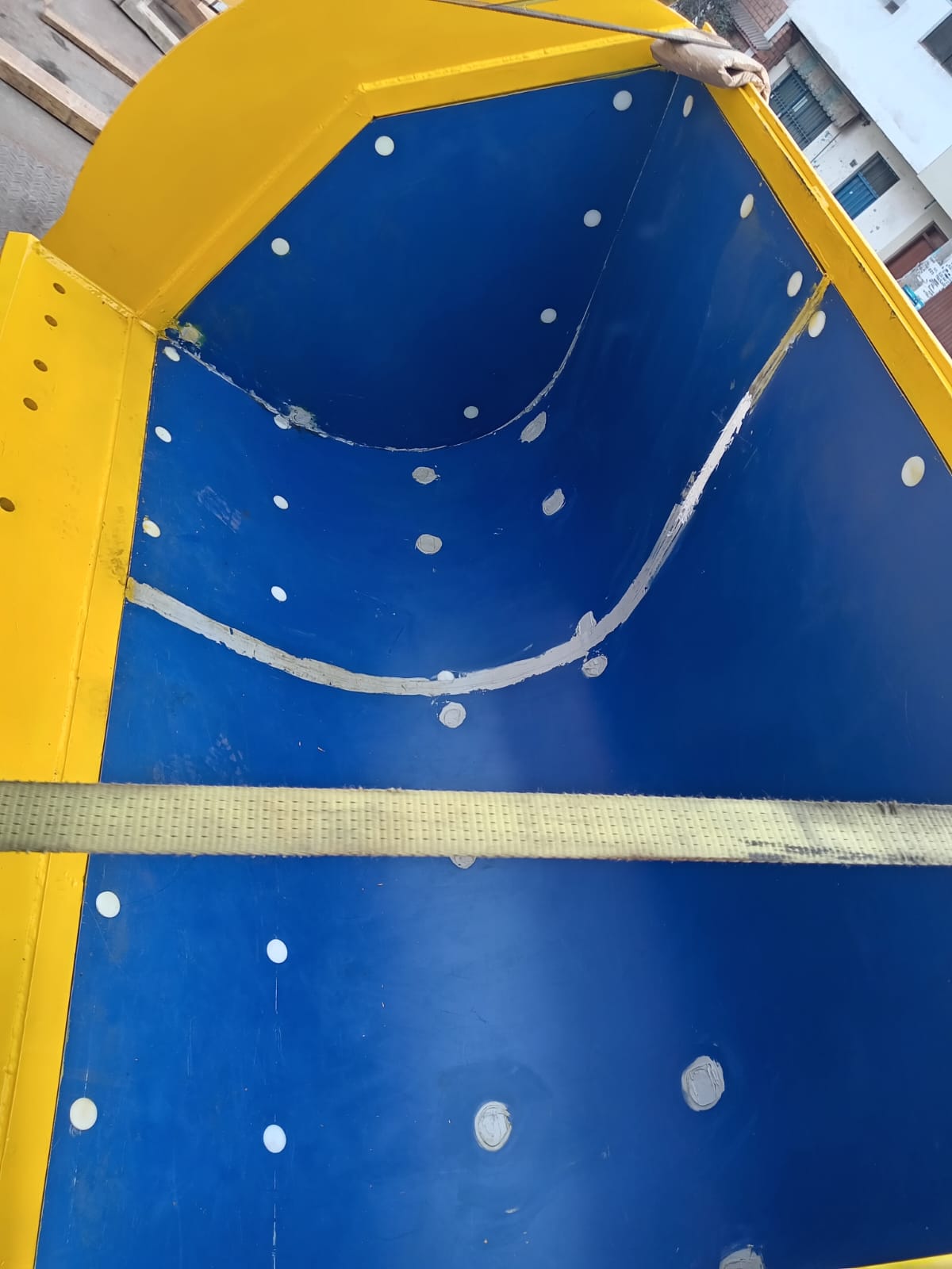 Revestimiento interior de cucharón